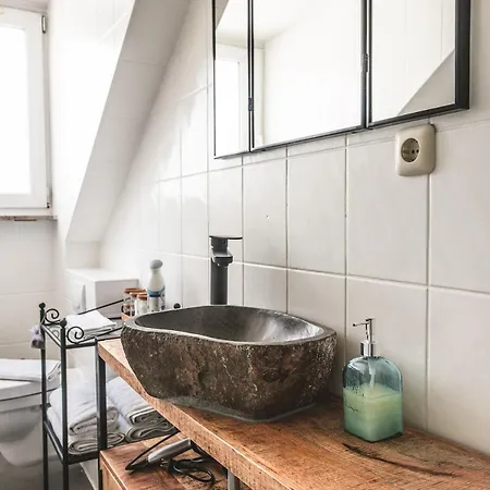 Daire Sam & Karo Boutique